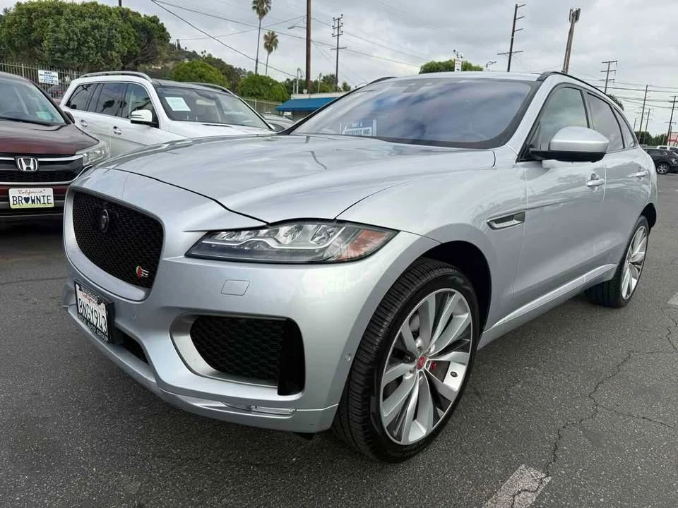 2019 Jaguar F-Pace - Image 4 of 20