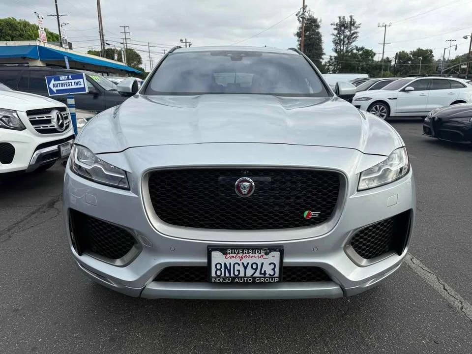 2019 Jaguar F-Pace - Image 2 of 20