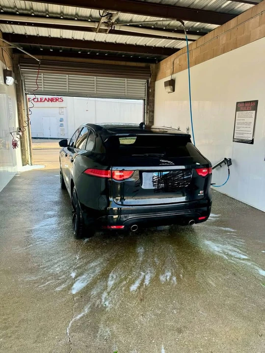 2019 Jaguar F-Pace - Image 6 of 20
