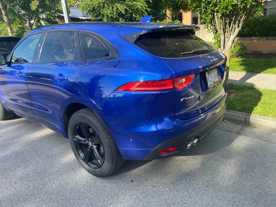 2019 Jaguar F-Pace - Image 16 of 20