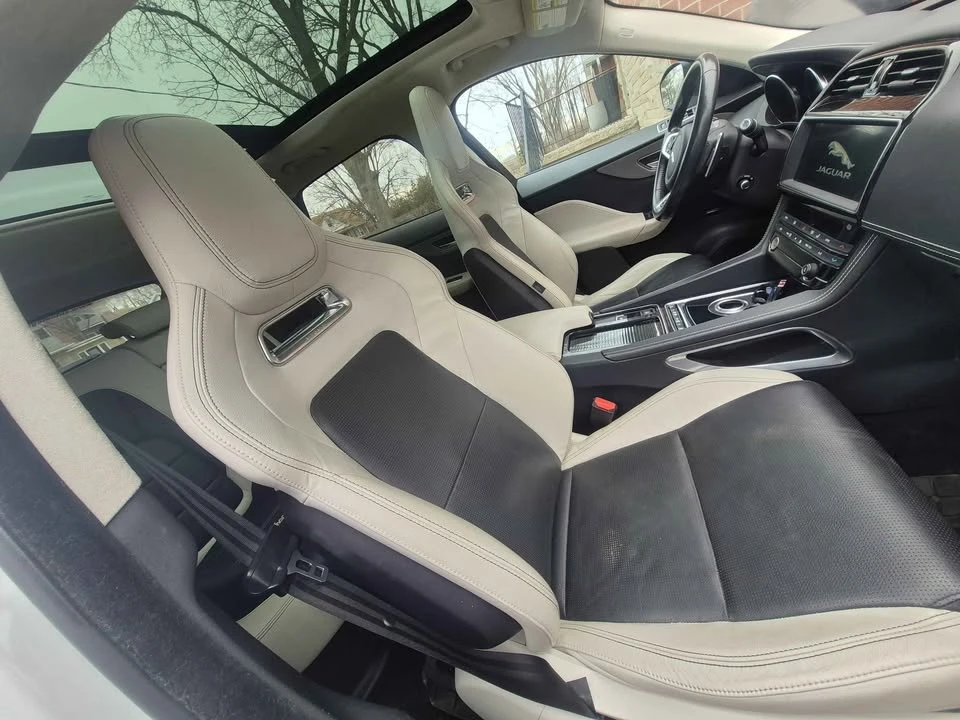 2019 Jaguar F-Pace - Image 7 of 8