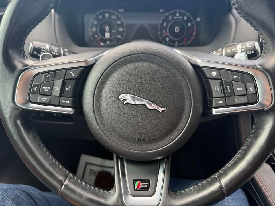 2019 Jaguar F-Pace - Image 13 of 20