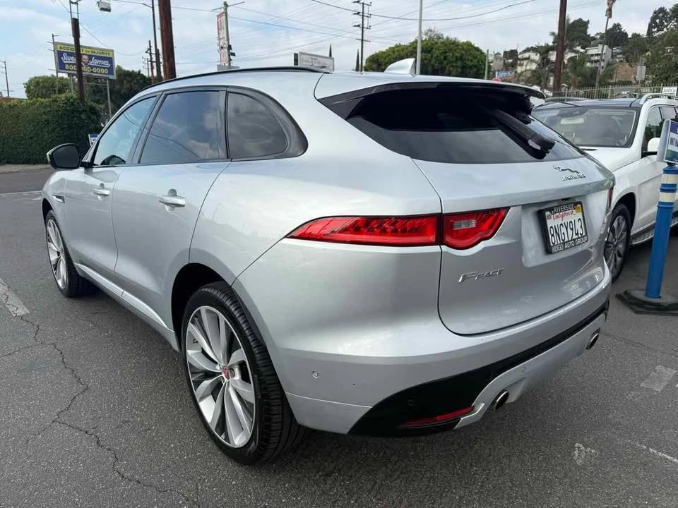2019 Jaguar F-Pace - Image 5 of 20