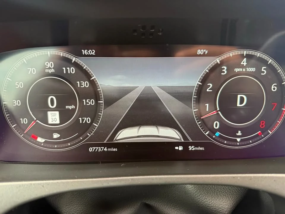 2019 Jaguar F-Pace - Image 16 of 20