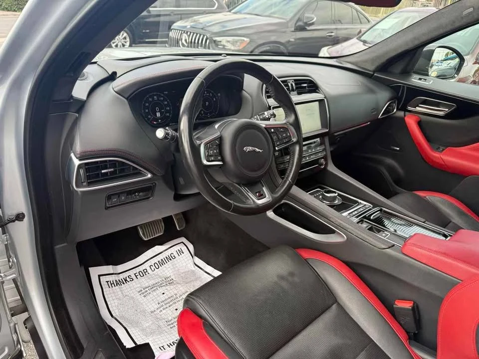 2019 Jaguar F-Pace - Image 10 of 20