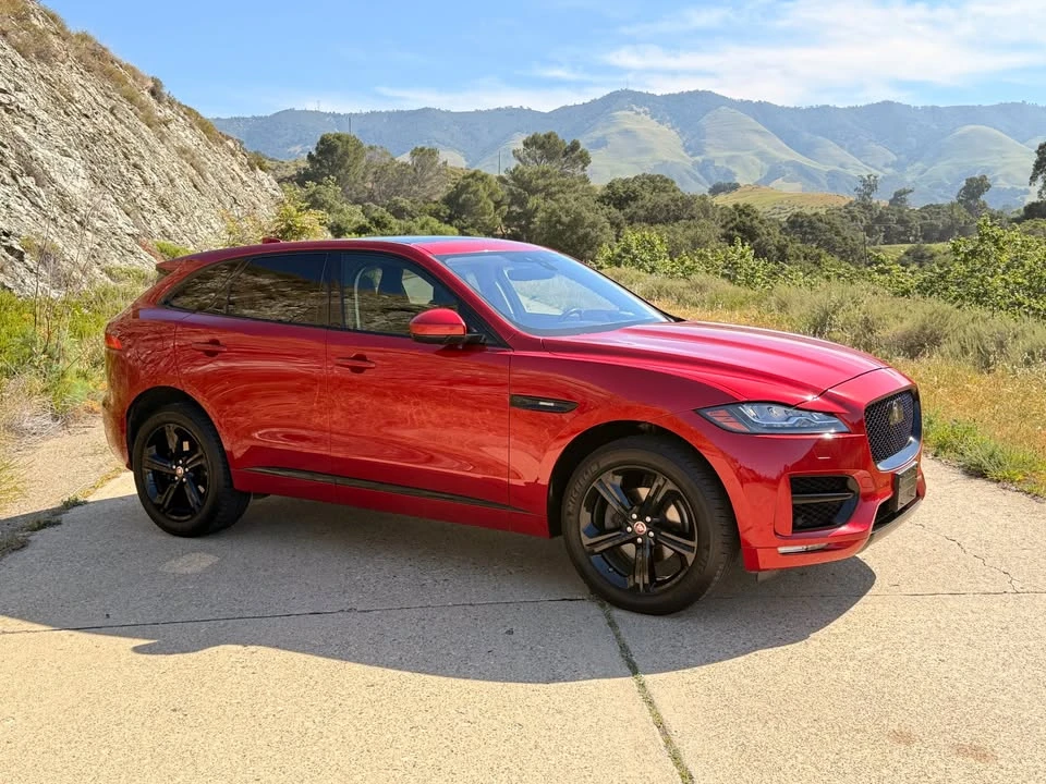 2019 Jaguar F-Pace - Image 9 of 20