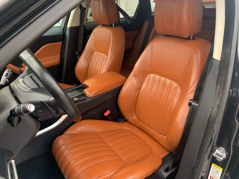 2019 Jaguar F-Pace - Image 16 of 20