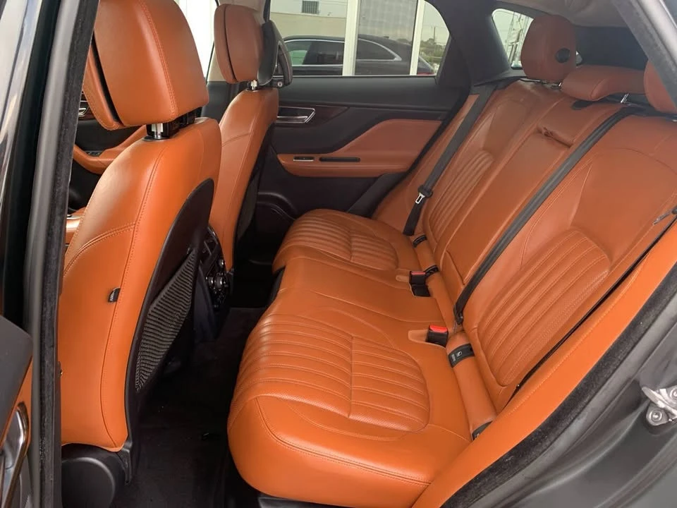 2019 Jaguar F-Pace - Image 19 of 20