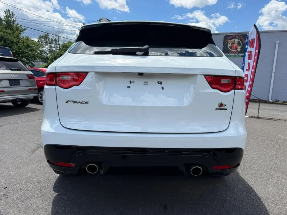 2019 Jaguar F-Pace - Image 6 of 19