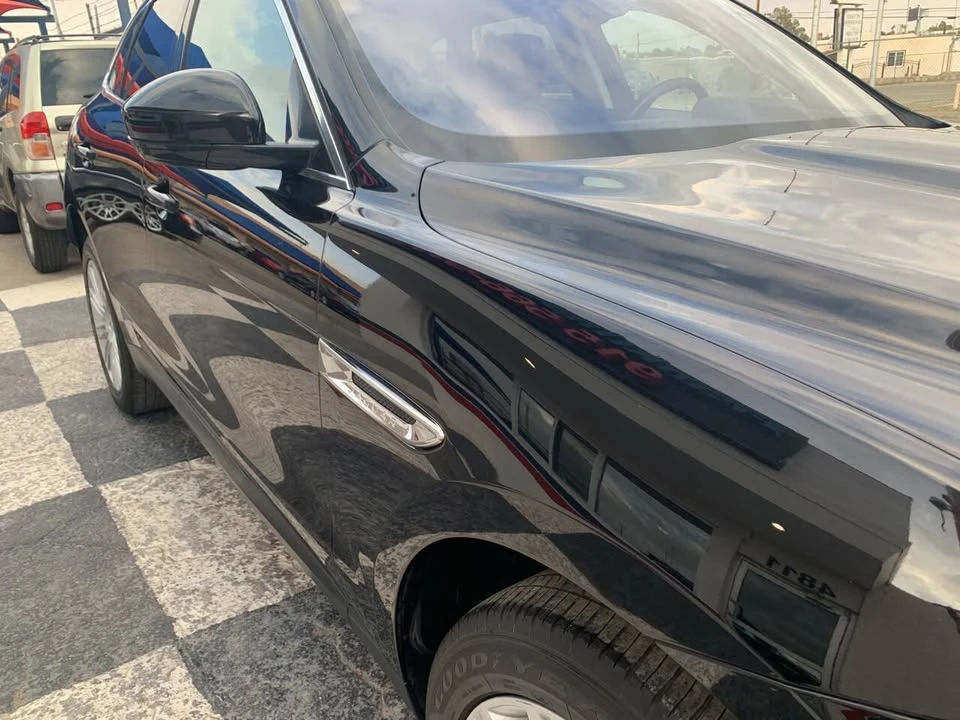 2019 Jaguar F-Pace - Image 14 of 20