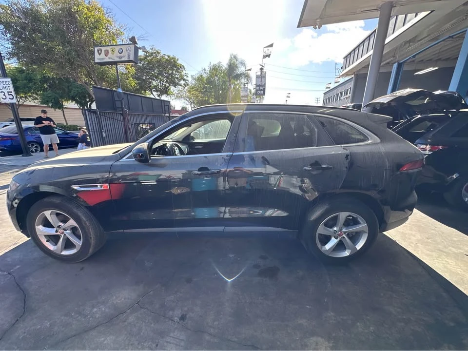 2019 Jaguar F-Pace - Image 4 of 8