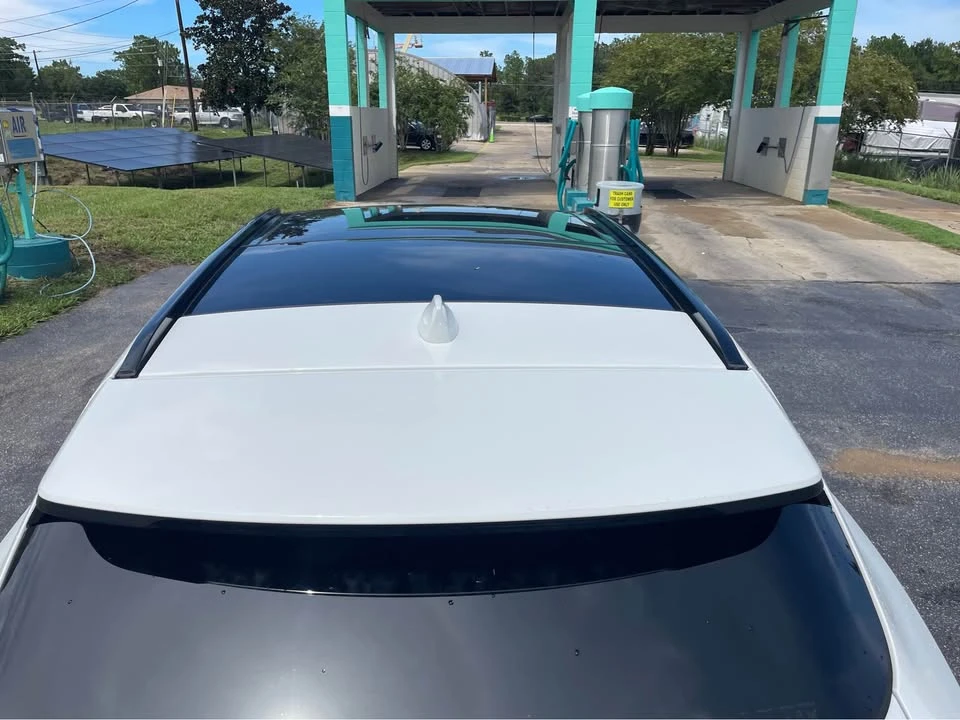 2019 Jaguar F-Pace - Image 8 of 18