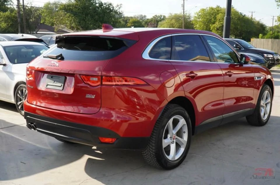 2019 Jaguar F-Pace - Image 5 of 7
