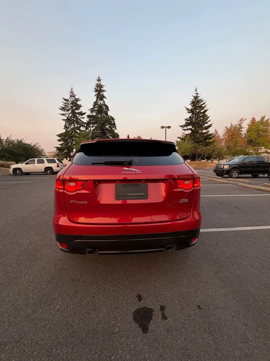 2019 Jaguar F-Pace - Image 6 of 17