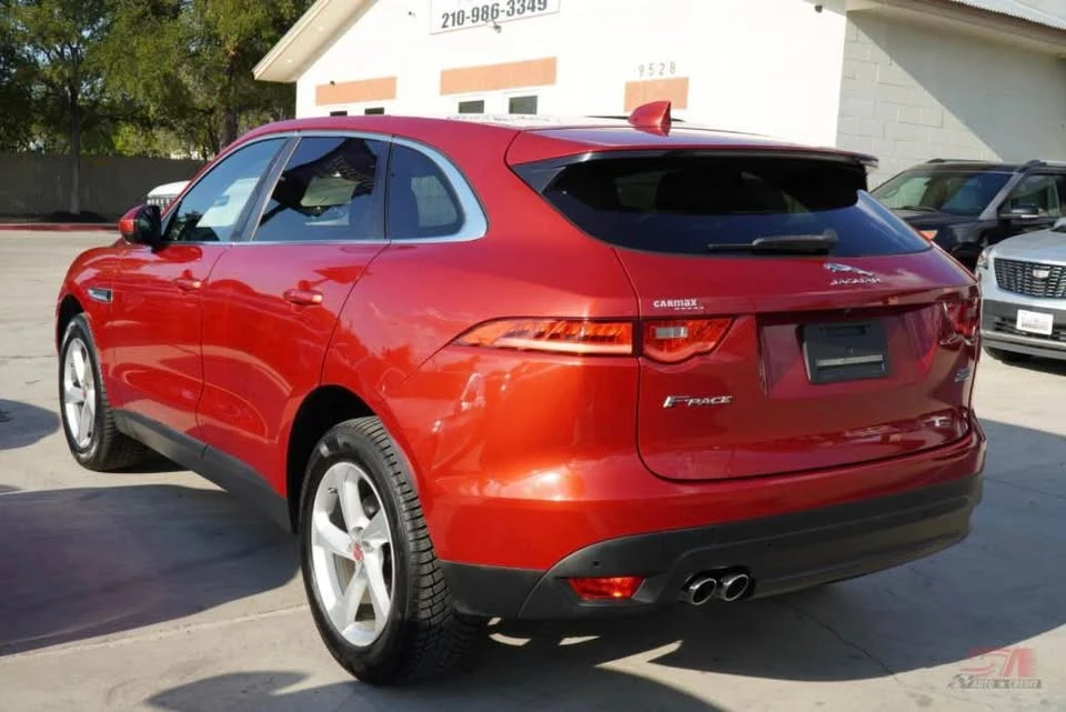 2019 Jaguar F-Pace - Image 3 of 7