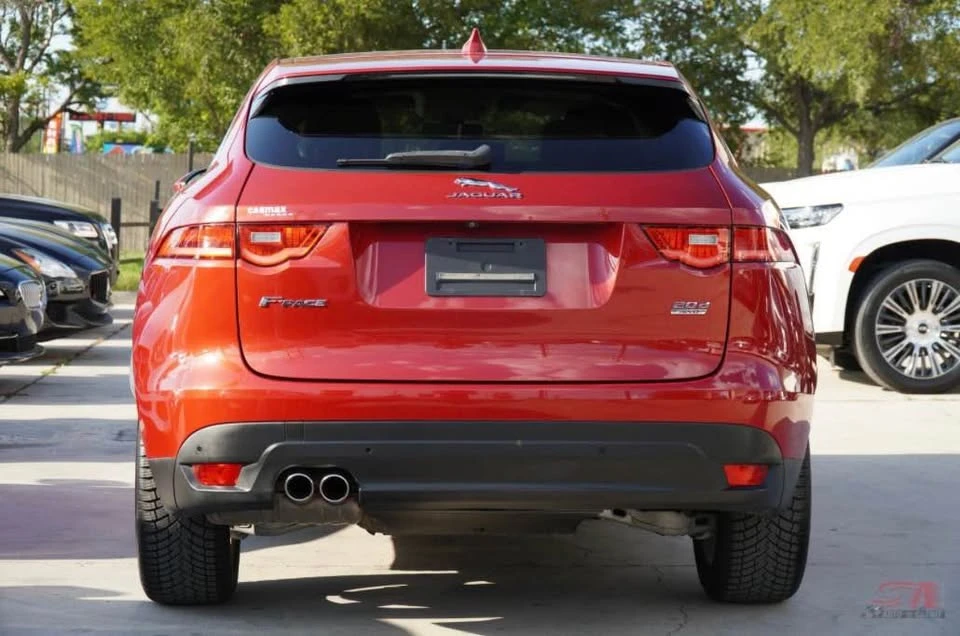 2019 Jaguar F-Pace - Image 4 of 7