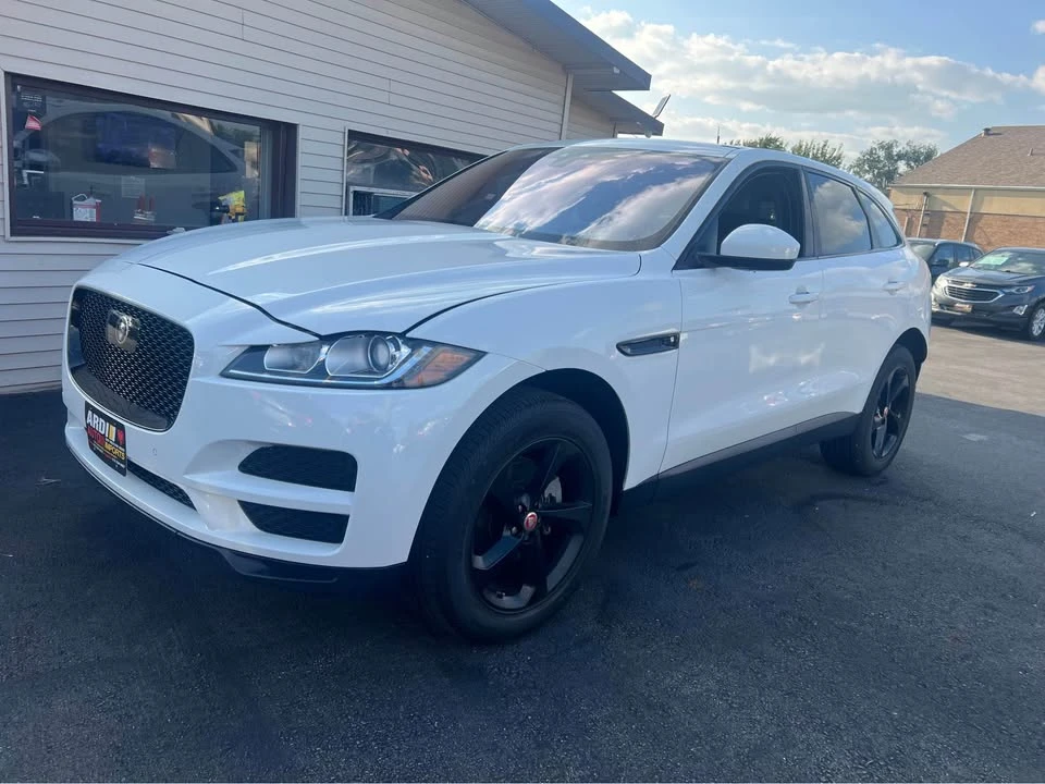 2019 Jaguar F-Pace - Image 5 of 20