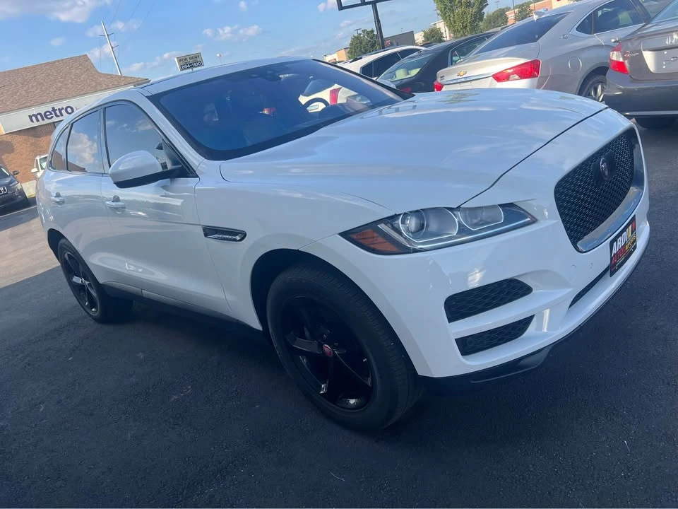 2019 Jaguar F-Pace - Image 3 of 20