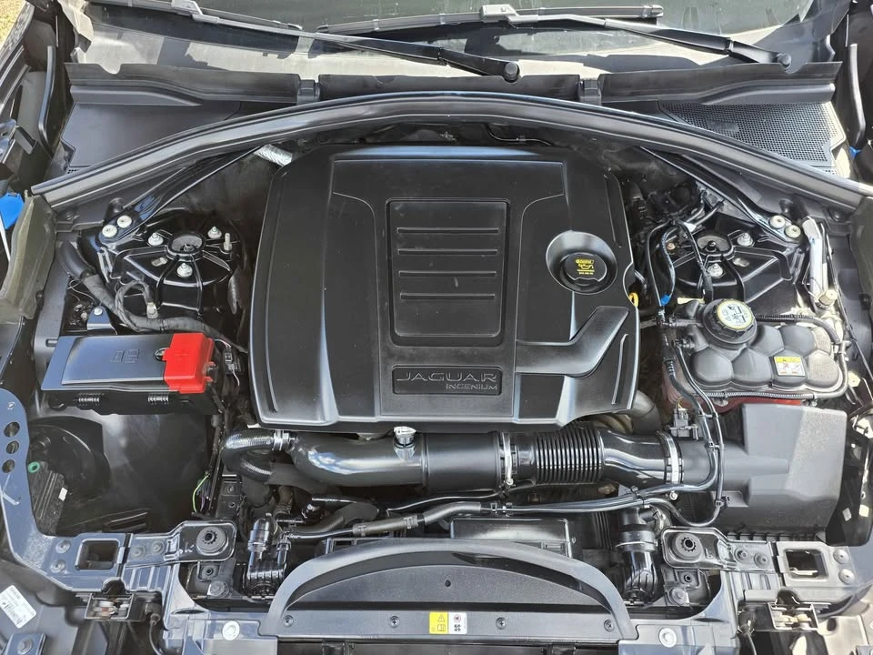 2019 Jaguar F-Pace - Image 18 of 18