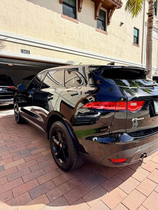 2019 Jaguar F-Pace - Image 6 of 6
