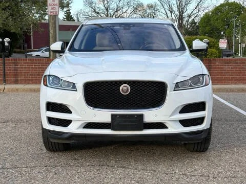 2019 Jaguar F-Pace - Image 3 of 20