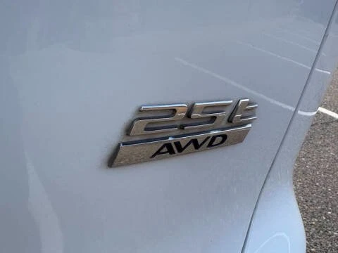 2019 Jaguar F-Pace - Image 11 of 20