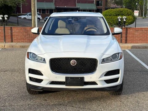 2019 Jaguar F-Pace - Image 5 of 20