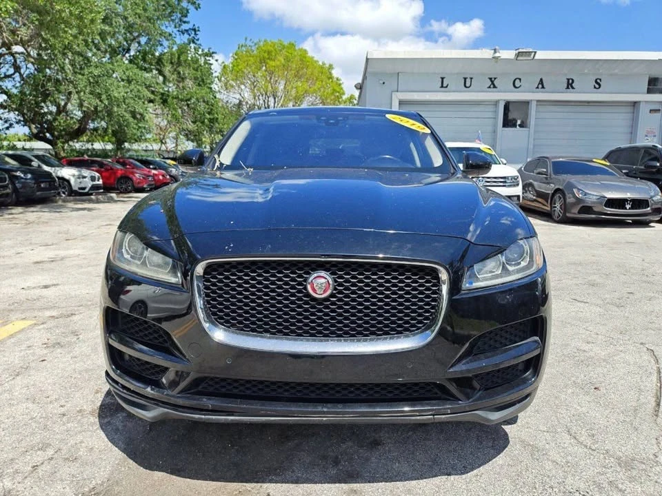 2019 Jaguar F-Pace - Image 11 of 20