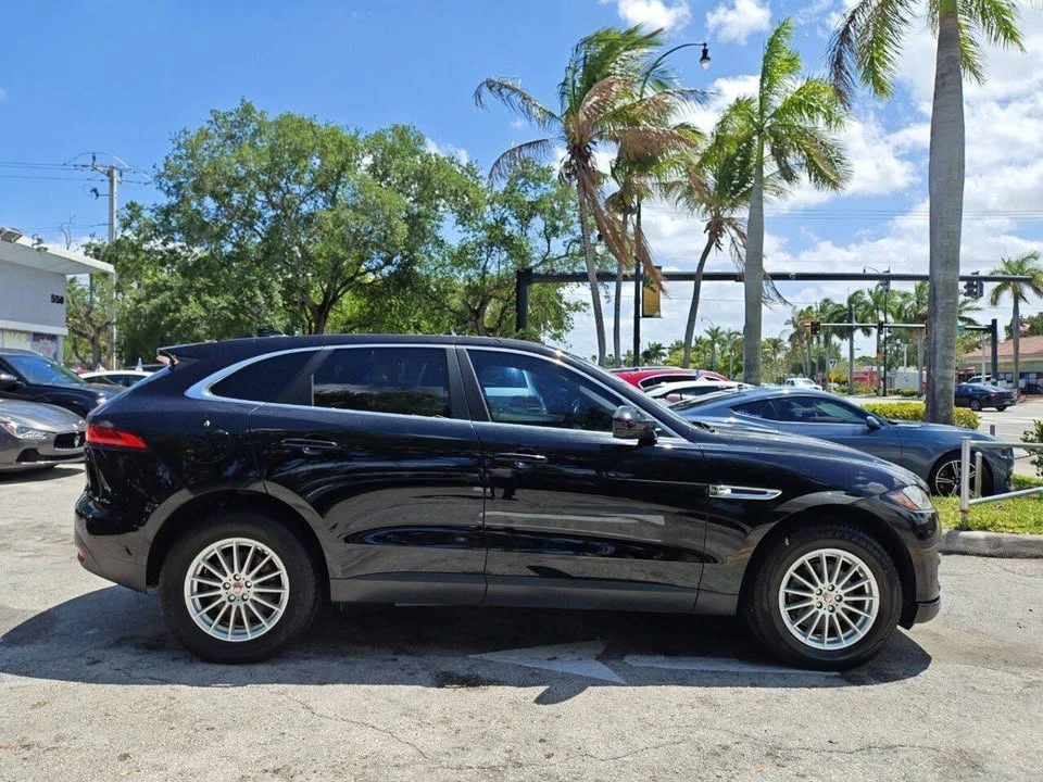 2019 Jaguar F-Pace - Image 8 of 20