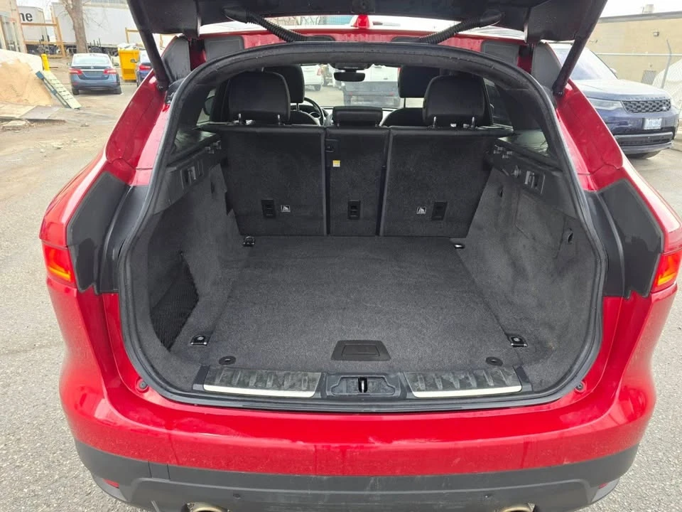 2019 Jaguar F-Pace - Image 15 of 20