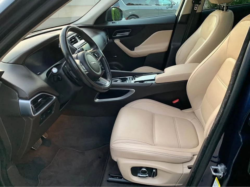 2019 Jaguar F-Pace - Image 8 of 11