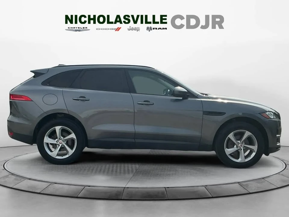 2019 Jaguar F-Pace - Image 6 of 8