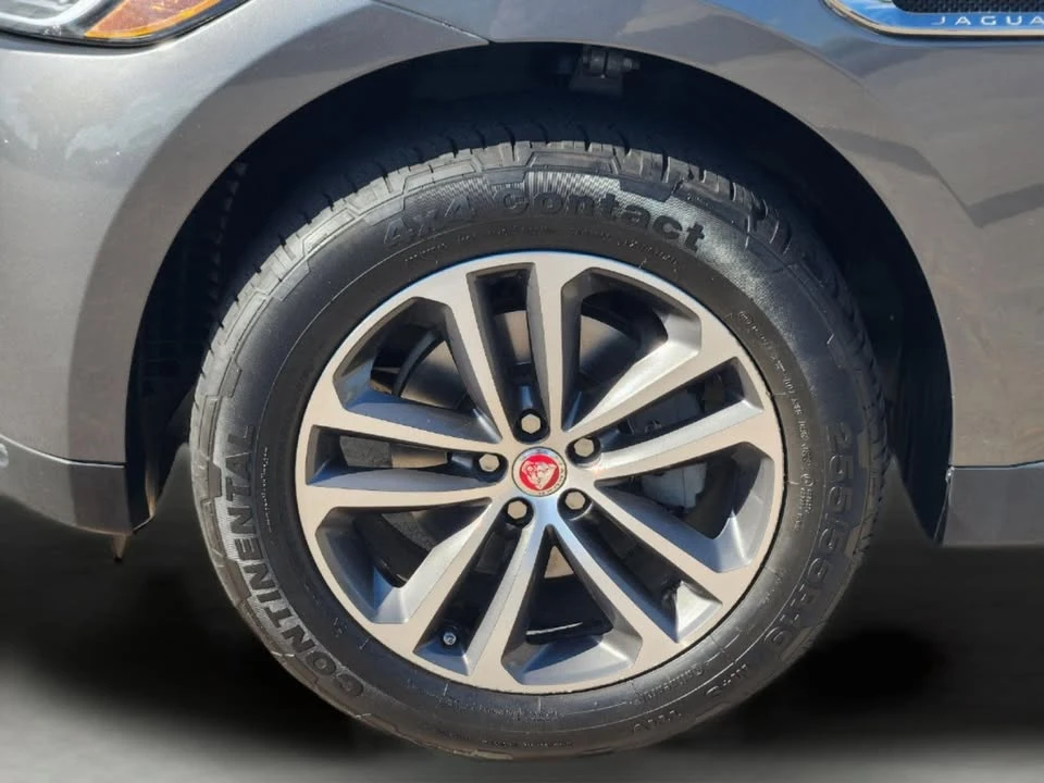 2019 Jaguar F-Pace - Image 10 of 20