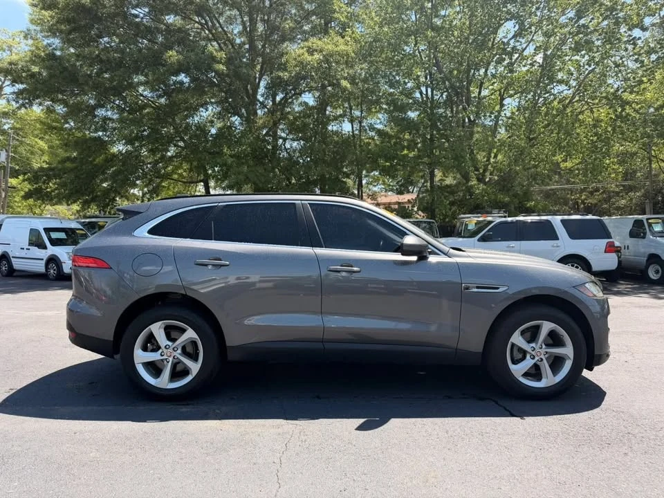 2019 Jaguar F-Pace - Image 4 of 20