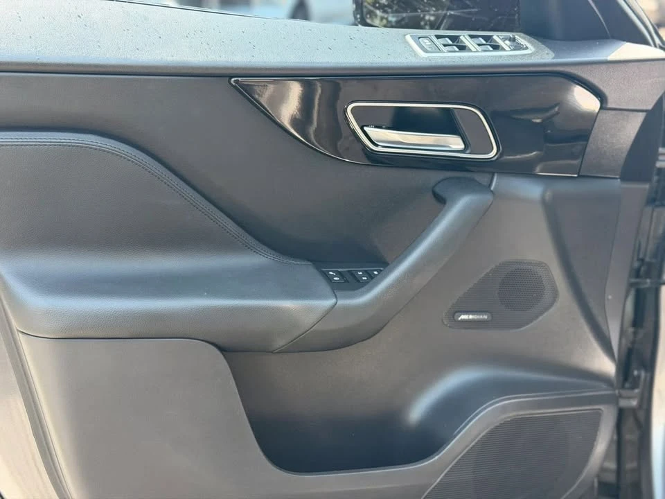 2019 Jaguar F-Pace - Image 18 of 20