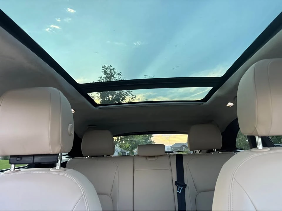 2019 Jaguar F-Pace - Image 12 of 12
