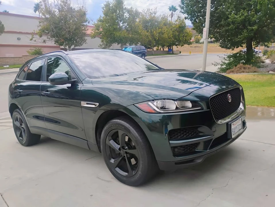 2019 Jaguar F-Pace - Image 4 of 6
