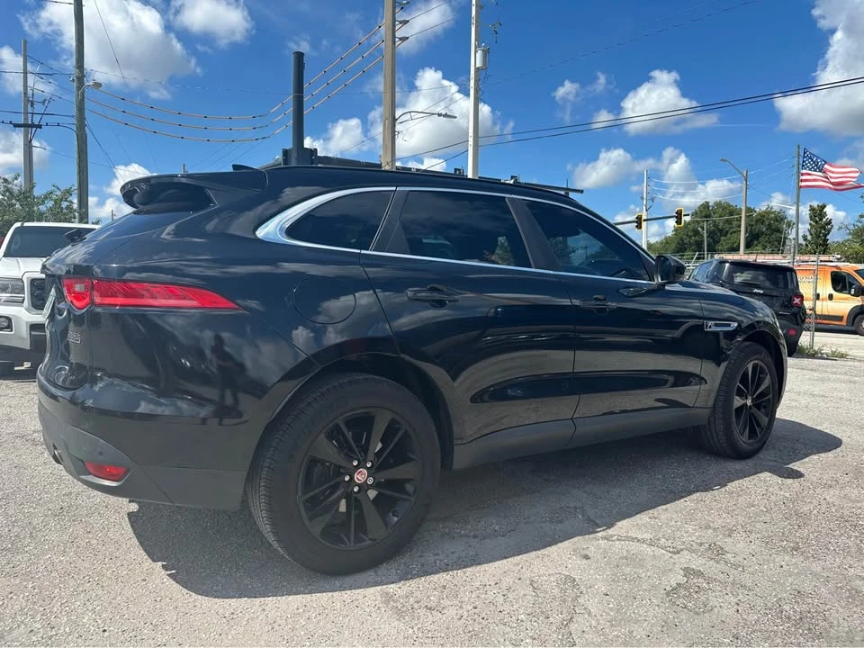 2019 Jaguar F-Pace - Image 5 of 12