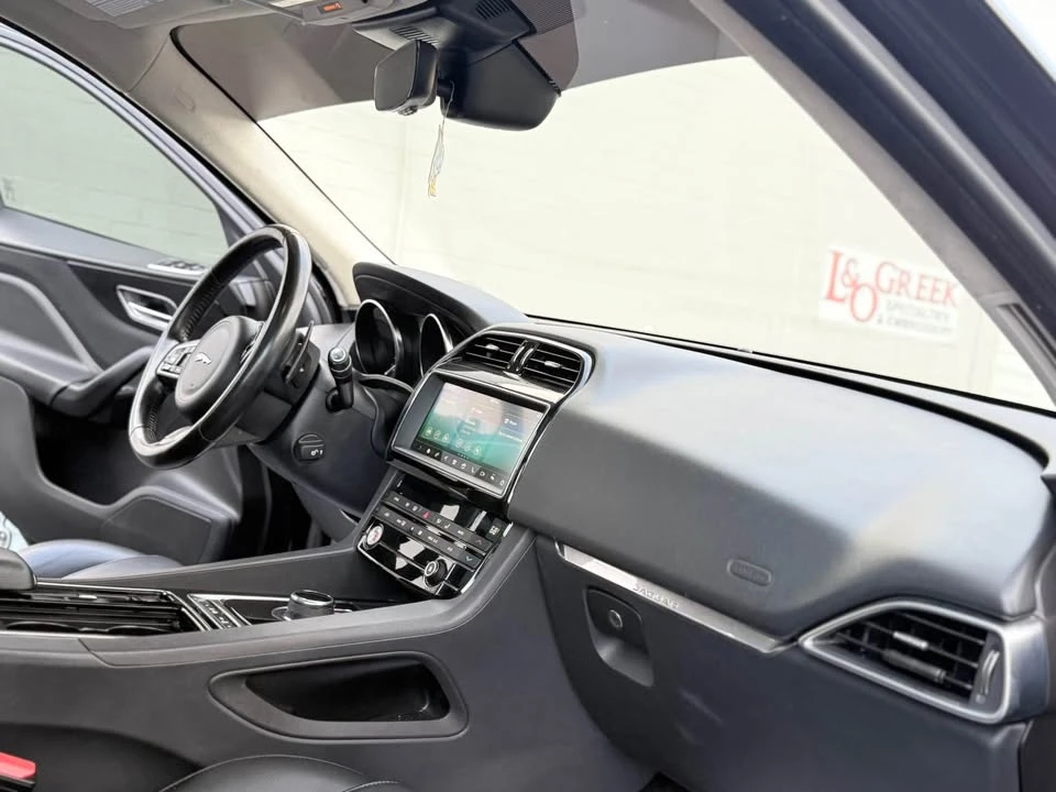 2019 Jaguar F-Pace - Image 12 of 18