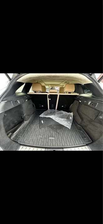 2019 Jaguar F-Pace - Image 8 of 15