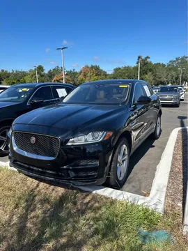 2019 Jaguar F-PACE 25t Premium Sport Utility 4D