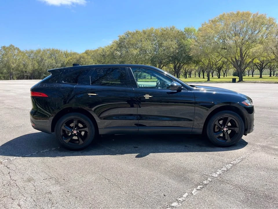 2019 Jaguar F-Pace - Image 7 of 19