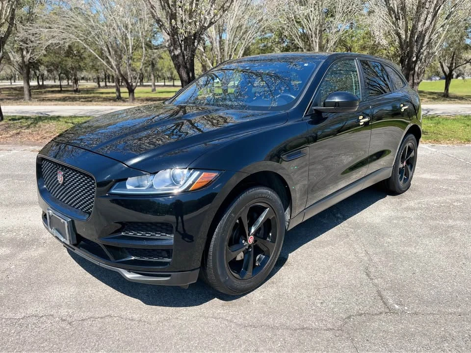 2019 Jaguar F-Pace - Image 2 of 19