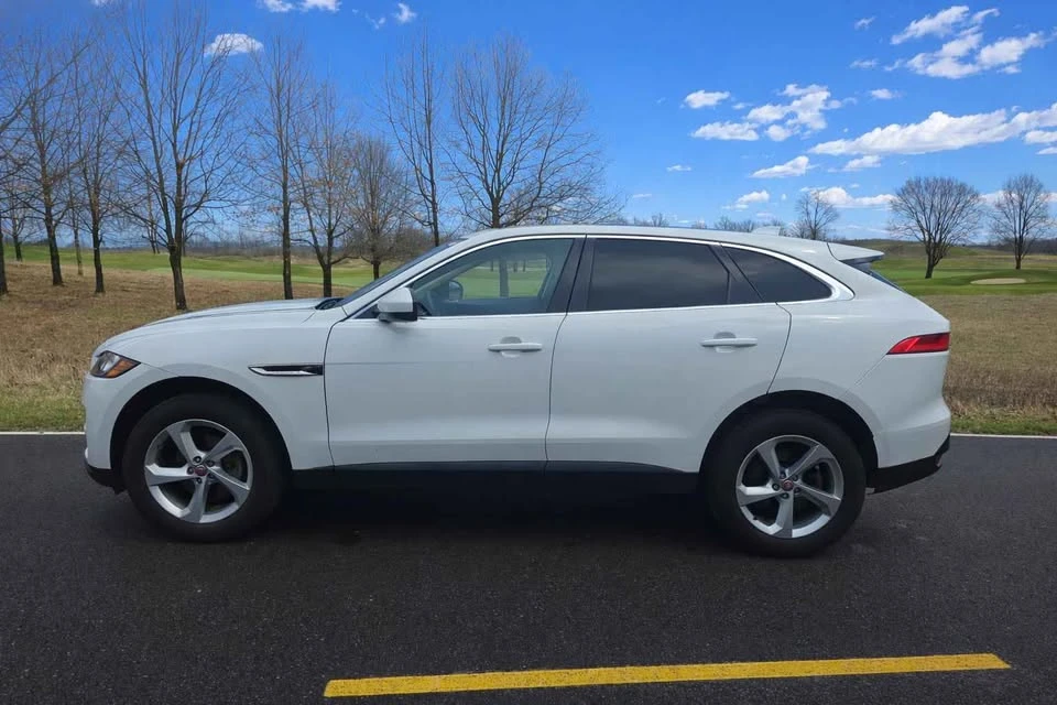 2019 Jaguar F-Pace - Image 3 of 20