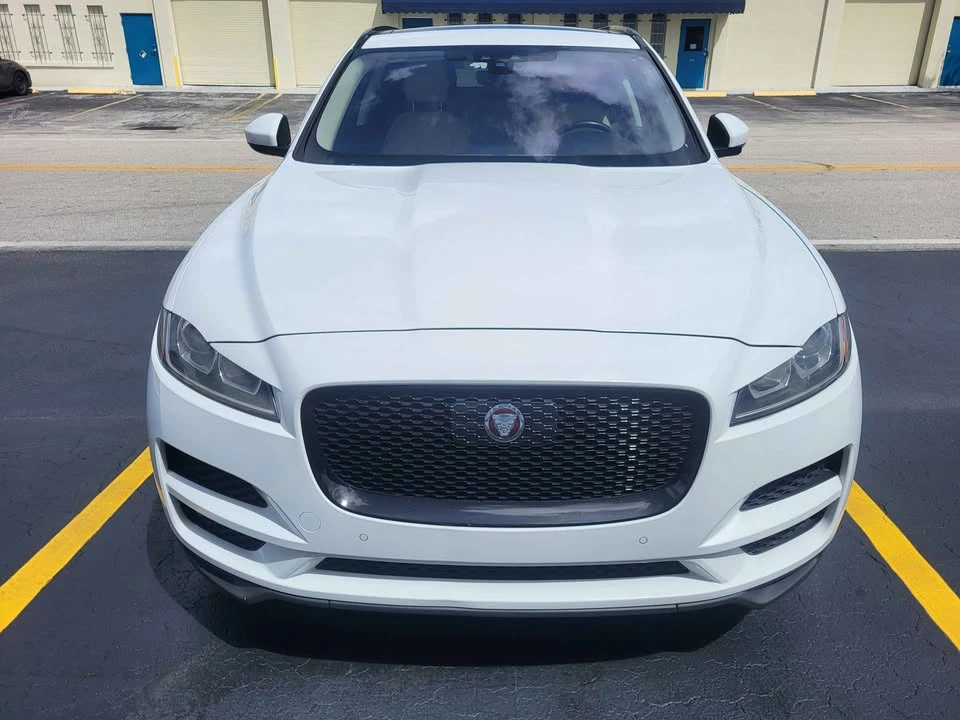 2019 Jaguar F-Pace - Image 7 of 12