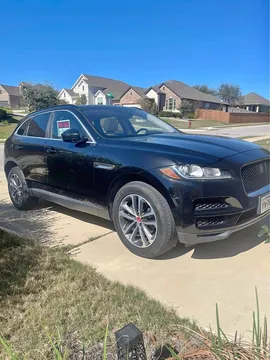 2019 Jaguar F-PACE 25t Premium Sport Utility 4D