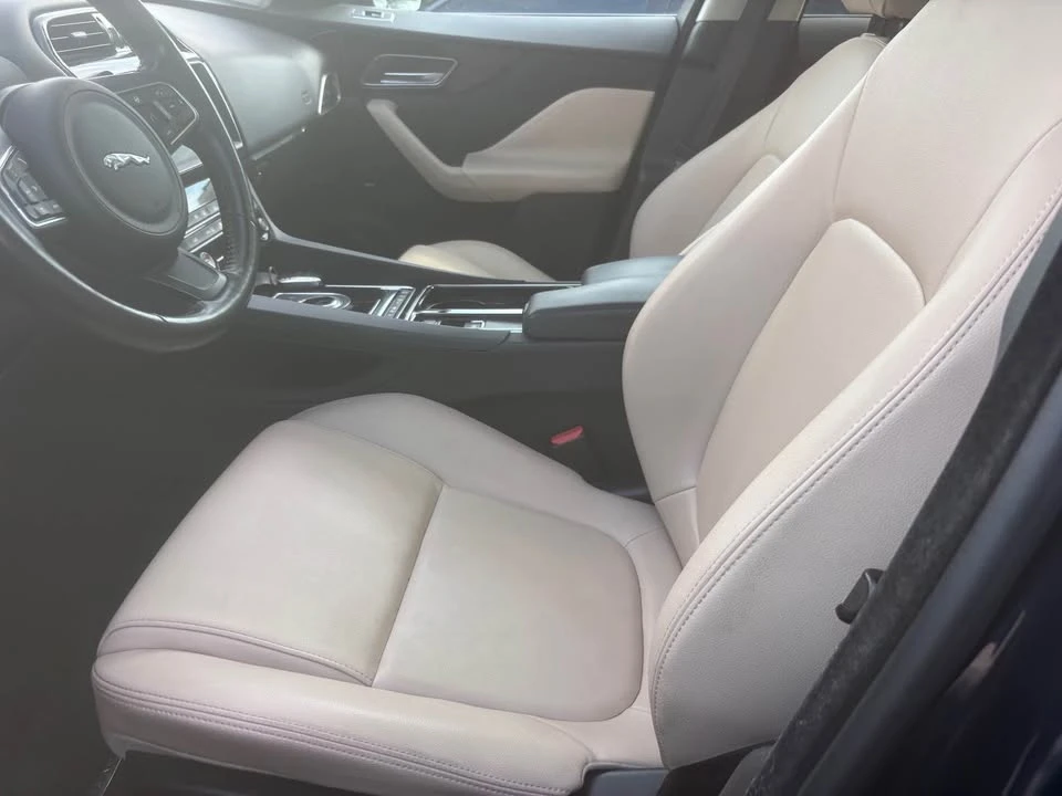 2019 Jaguar F-Pace - Image 5 of 10