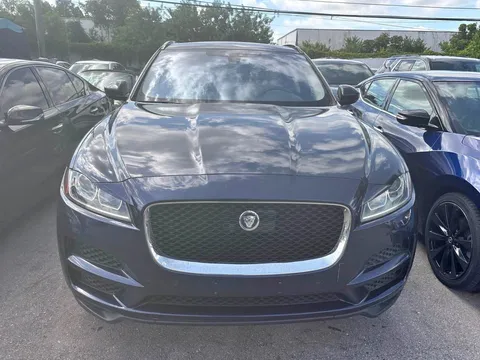 2019 Jaguar F-PACE 25t Premium Sport Utility 4D