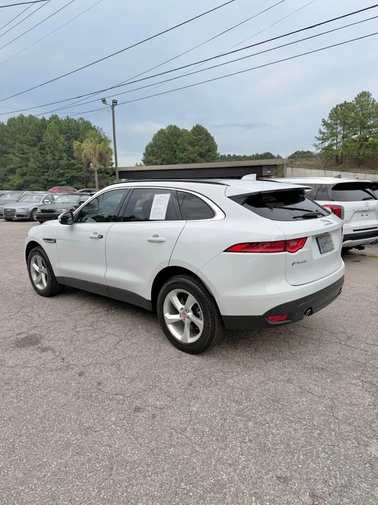 2019 Jaguar F-Pace - Image 2 of 20