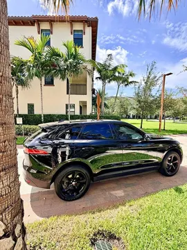 2019 Jaguar F-PACE 25t Premium Sport Utility 4D
